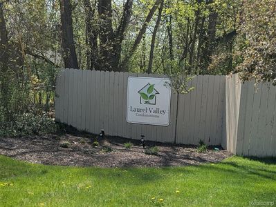 1390 Laurel Valley Dr