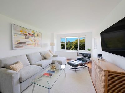 1270 5th Ave APT 8R
