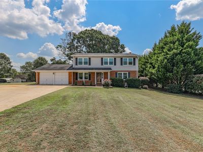 104 Forest Park Dr