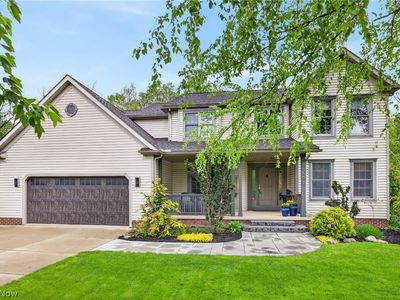 607 Highwood Dr