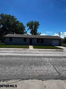 Property at 215 E 11th St, Bridgeport, NE