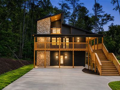 418 Tiger Ln