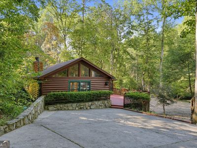 308 Hemlock Trl