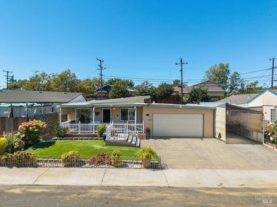 310 Bergwall Way