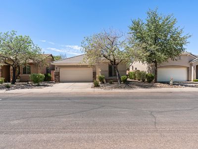 945 N Slow Creek Ln