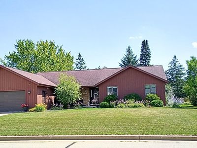 4715 W Periwinkle Ct