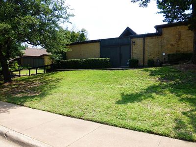 4626 Country Creek Dr