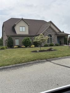 1090 Augusta Cir