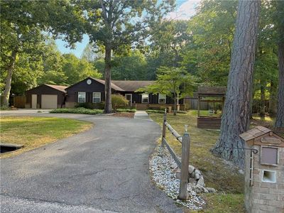 Property at 8165 Sheffield Dr, Gloucester, VA