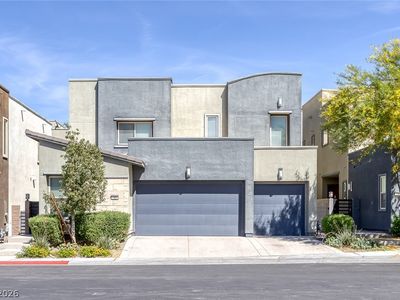 782 Glistening Light Ct