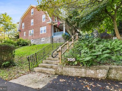 706 Hillborn Ave