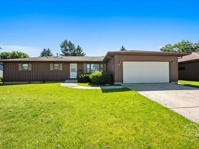 13 N Weston Ave