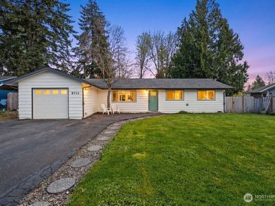 8711 NE 140th Street