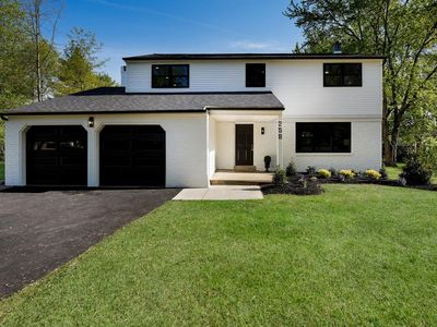 258 Hawthorne Cir