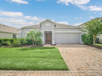 606 Balmoral Dr