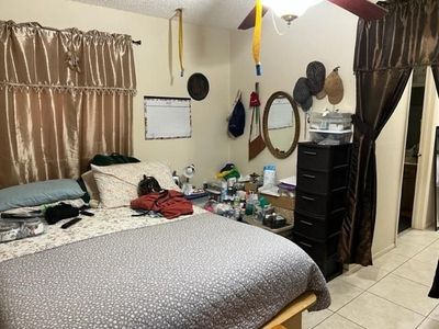 4220 NW 21st St #209