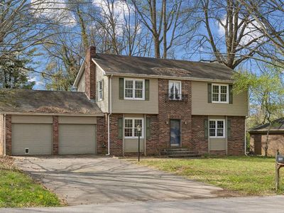 837 Edgefield Way