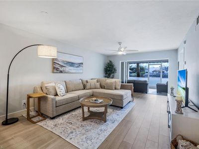 828 Gulf Pavilion Dr #106