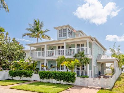 32 Sunset Key Dr