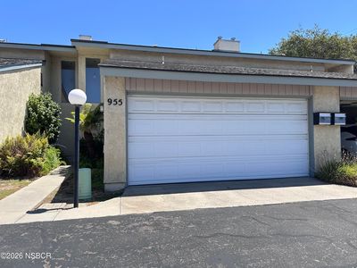 955 E Cypress Ave