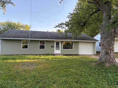 2415 E Oregon St