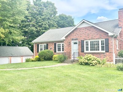 Property at 882 Avery Street, South Windsor, CT