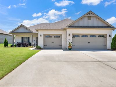 1707 Meadowbrook Ln SE