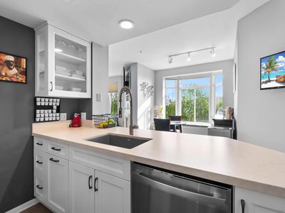 2400 5th Ave UNIT 330