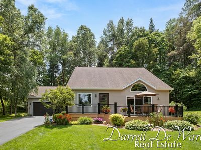 5950 Sugartree Dr NE