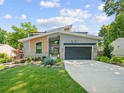 2705 W 74th St