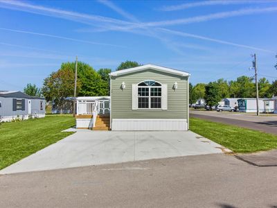 Mansion 54 Wayside Plan, Wayside