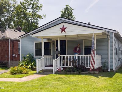 116 E Southern Heights Ave