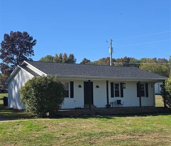 135 Martins Ln