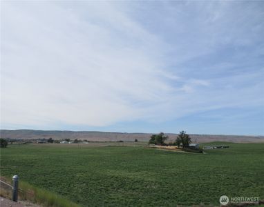 669 Cummins Road