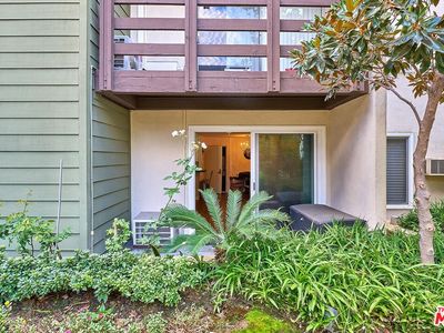 525 S Ardmore Ave APT 160