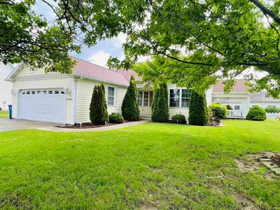 1490 W Crane Pond Dr