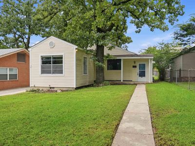 6404 Longwood Rd