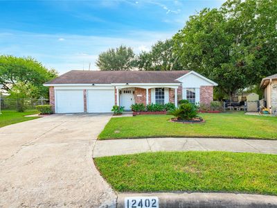 12402 Gotham Dr