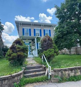 Property at 319 E Washington St, Washington, IA
