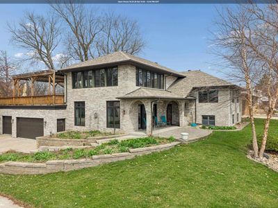 3514 N Shore Dr