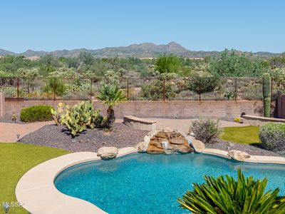 379 E Honey Bee Preserve Way