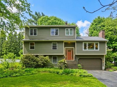 44 Westhampton Rd