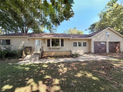13 Iola Ct