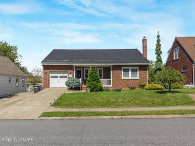 521 Muir Ave