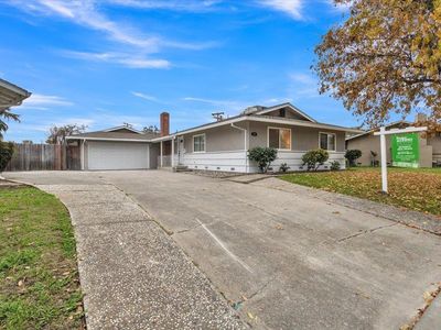 Property at 24 W Pardee Ln, Stockton, CA