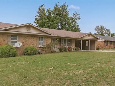 2404 Northaven Dr