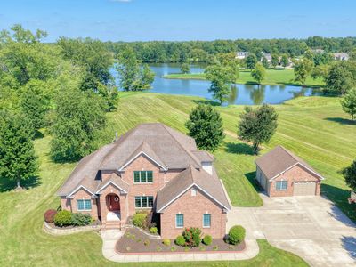3850 Ariel Dr
