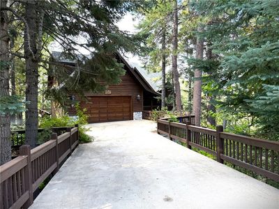 285 Fairway Dr