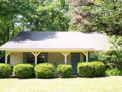 70 Christopher Dr