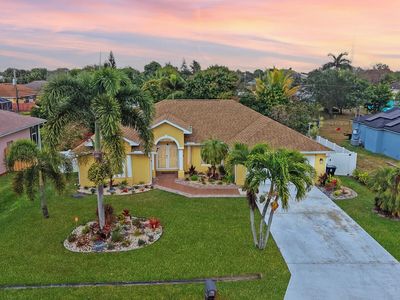 3941 SW Kabane Street